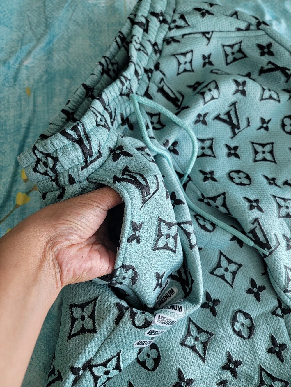 Last One! Designer-Style Mint Green Jogger Bottoms With Pockets - Picture 3 of 4